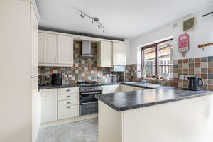 Kitchen- click for photo gallery